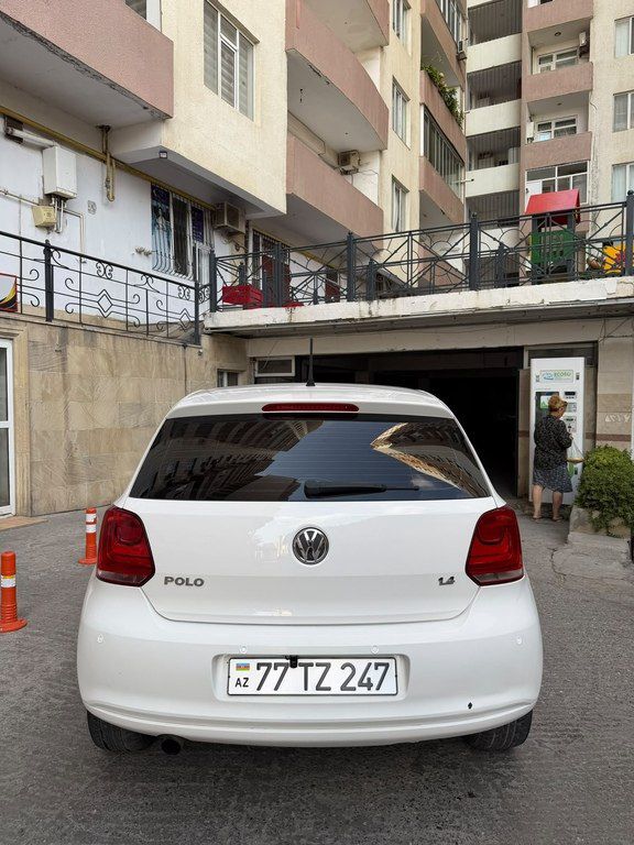 Volkswagen Polo, 1.4 L, 2012 il, 152 000 km 77-TZ-247 — Avtomobillər, Bakı (5)