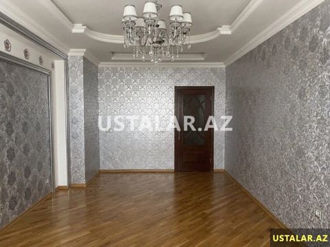 Oboy ustası və rəngsaz — Sumqayıt