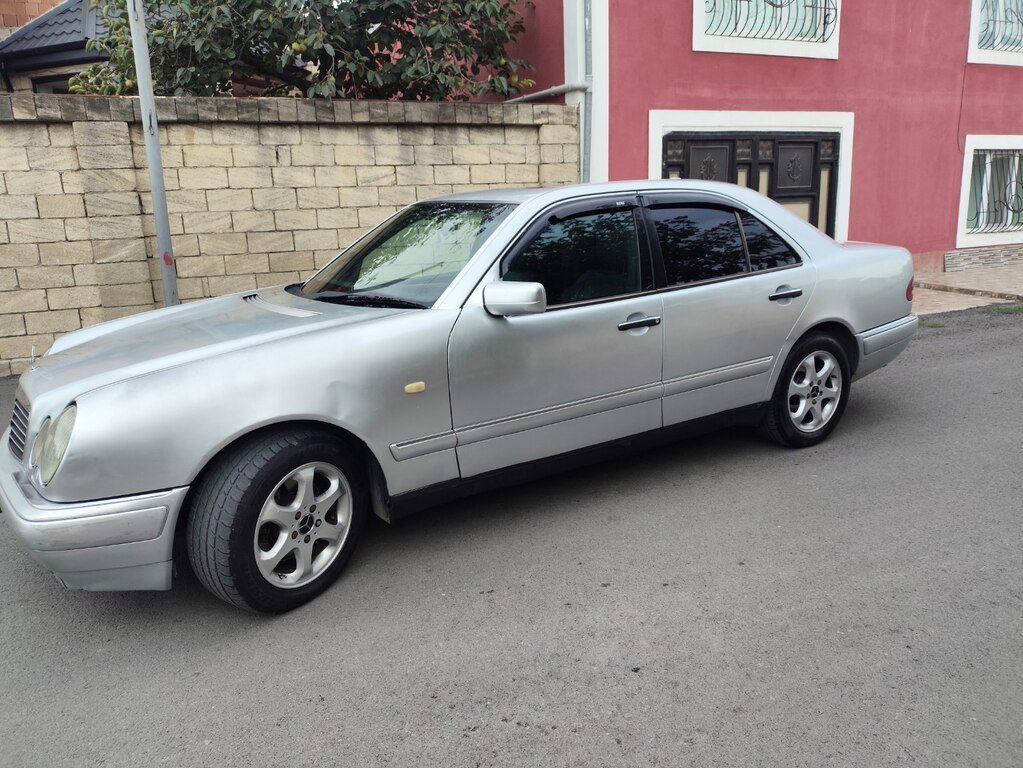 Mercedes E 280, 2.8 L, 1996 il, 337 383 km 10-KM-260 — Avtomobillər, Bakı (7)