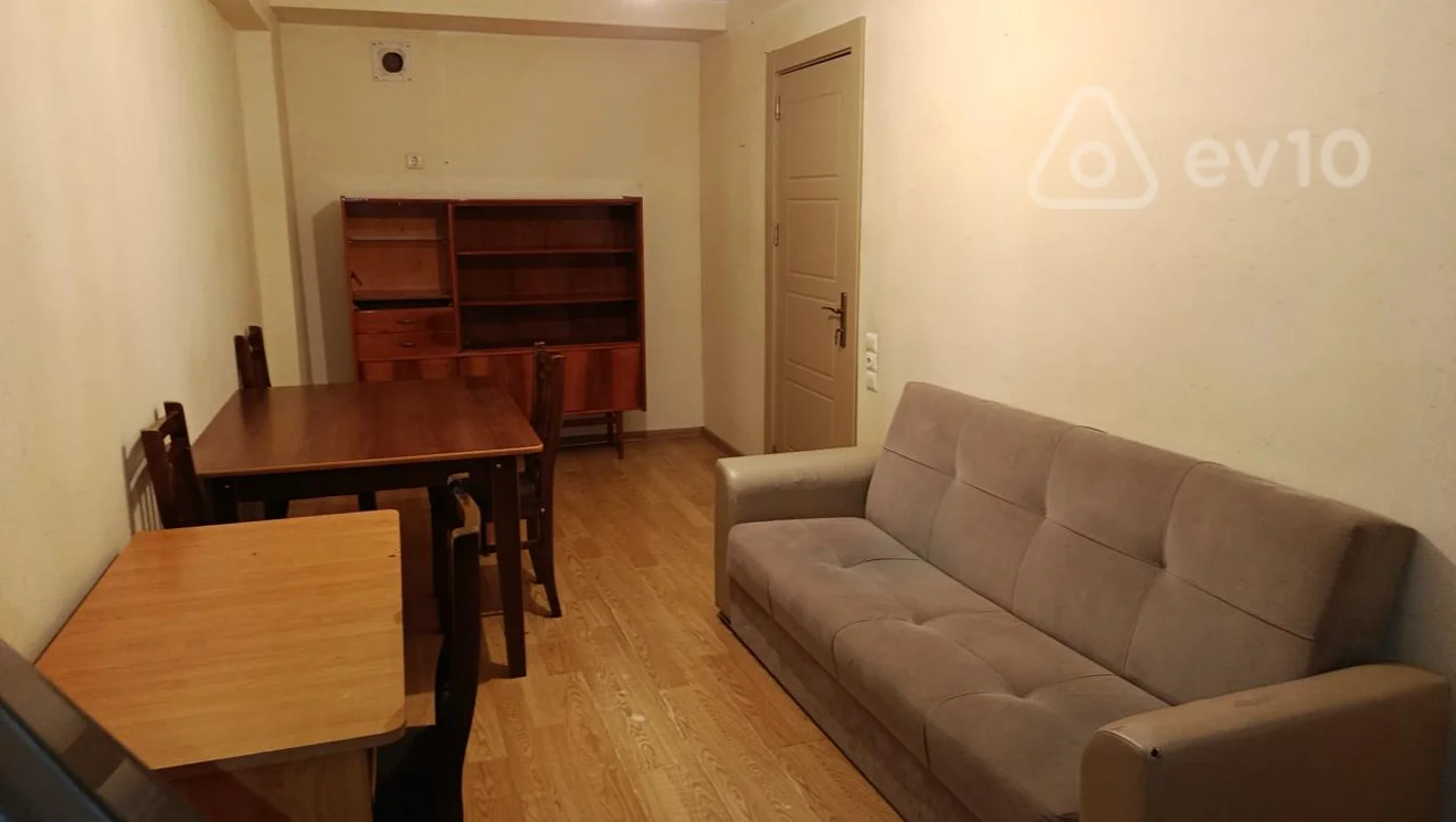 2 otaqlı mənzil, 45 m², Fətəli xan Xoyskiy — kirayə — Mənzil, Bakı (2)