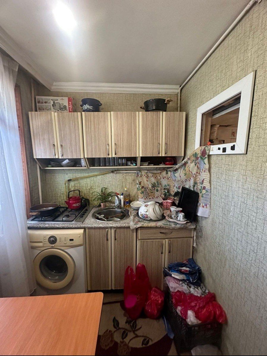 Satılır 1 otaqlı köhnə tikili 40 m² — Mənzil, Bakı (8)