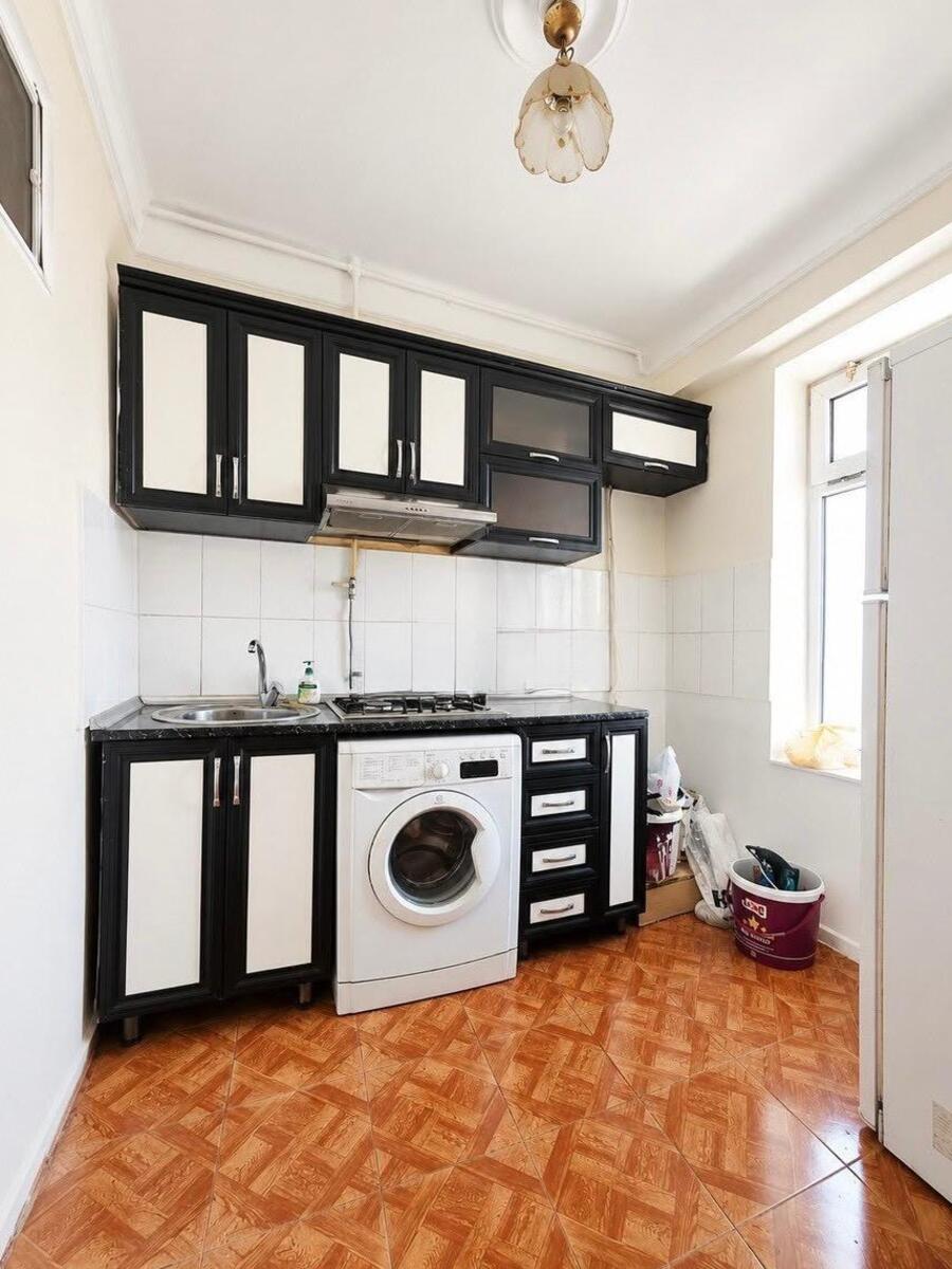 Satılır 1 otaqlı köhnə tikili 32 m² — Mənzil, Bakı (2)