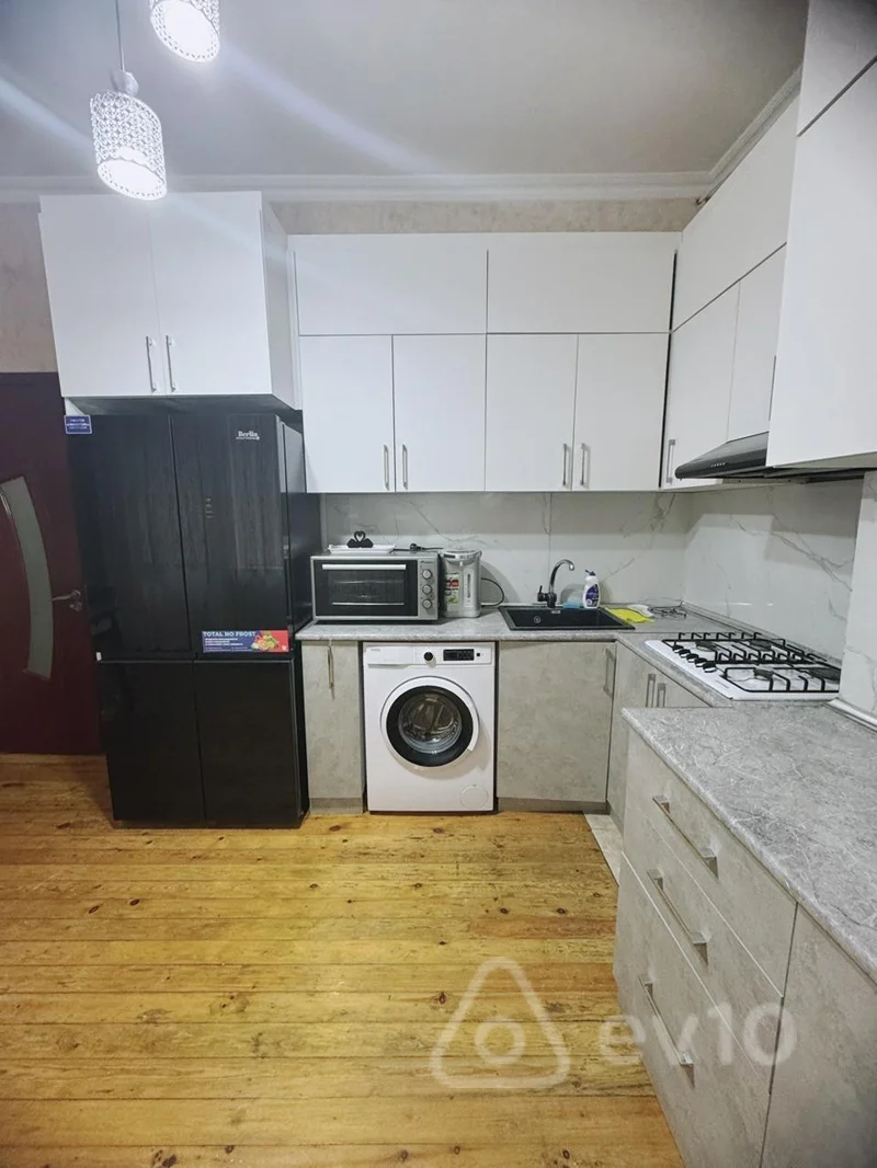 2 otaqlı mənzil, 90 m², Elşən Süleymanov — kirayə — Mənzil, Bakı (5)