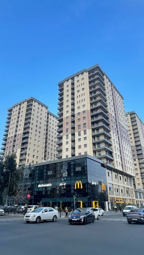 Satılır 4 otaqlı yeni tikili 193 m² — Bakı