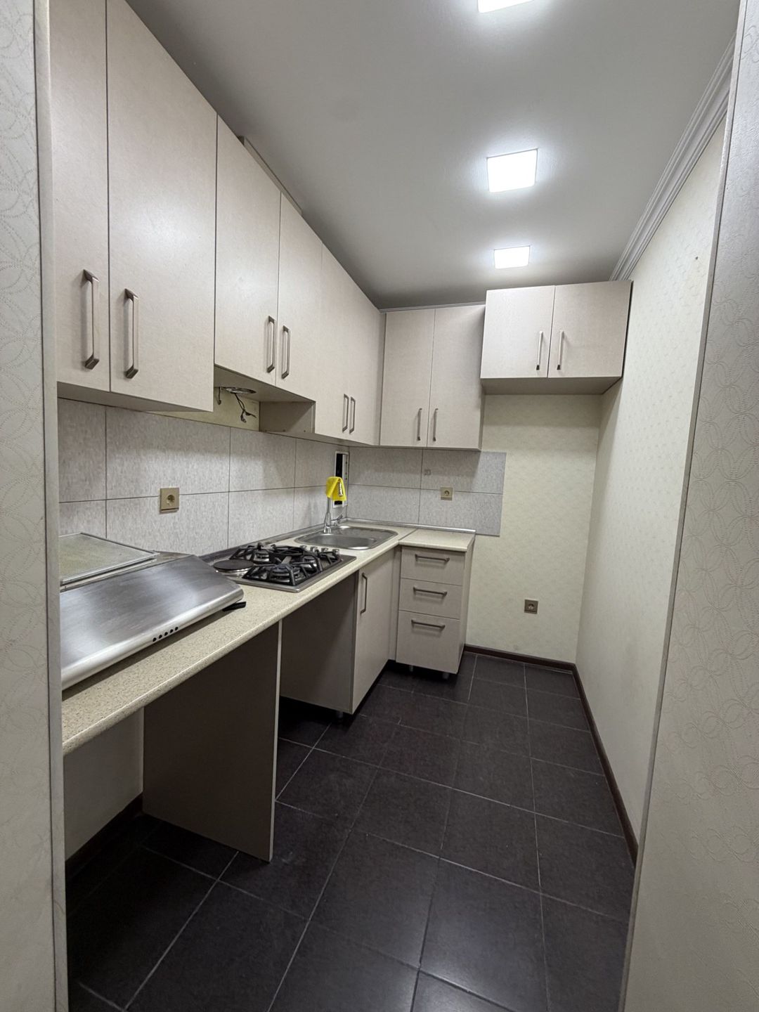 İcarəyə verilir 3 otaqlı yeni tikili 90 m² — Mənzil, Bakı (7)