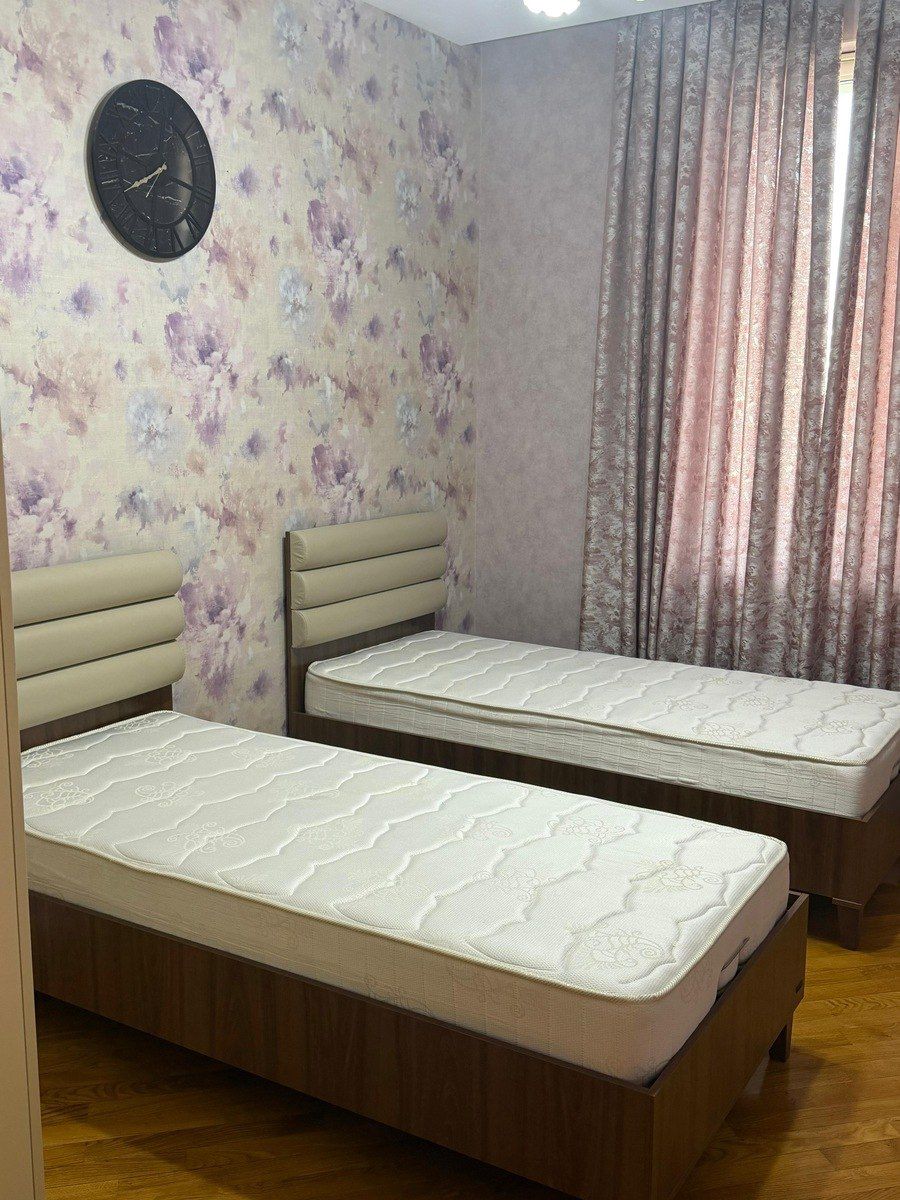 İcarəyə verilir 3 otaqlı yeni tikili 130 m² — Mənzil, Bakı (6)