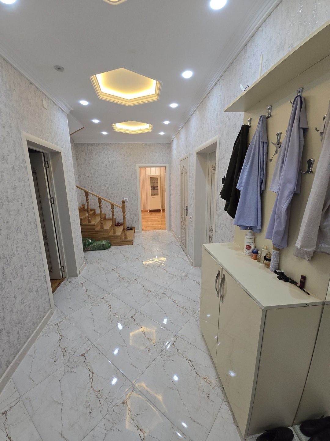 Satılır 5 otaqlı həyət evi/bağ evi 230 m² — Ev, villa, Bakı (10)