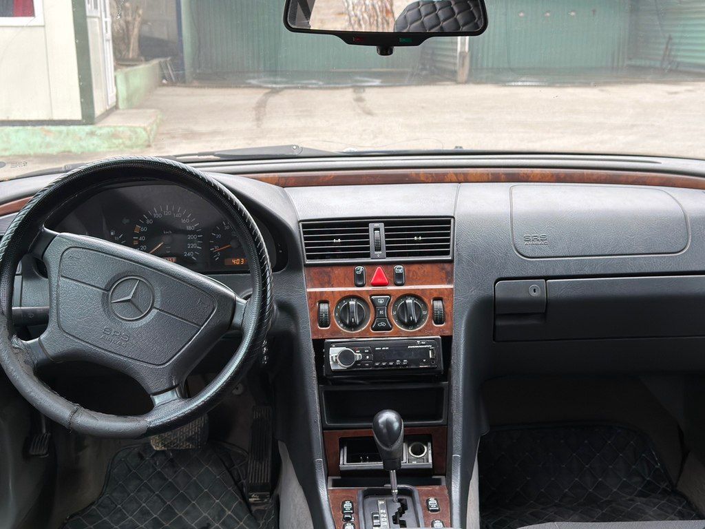 Mercedes C 180, 1.8 L, 1996 il, 389 000 km — Avtomobillər, Bakı (6)