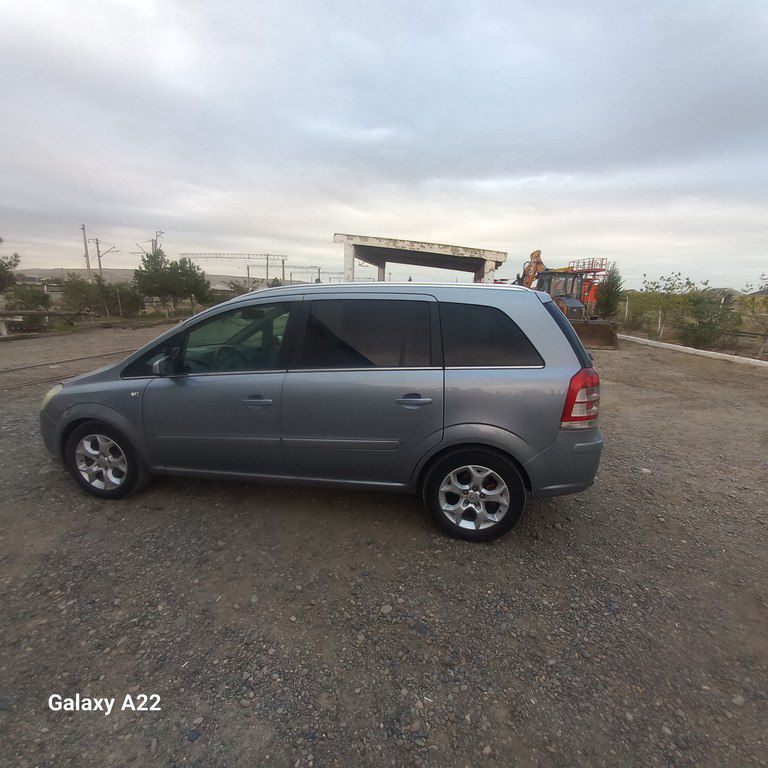 Opel Zafira, 2.2 L, 2005 il, 225 000 km 99-MO-233 — Avtomobillər, Bakı (5)