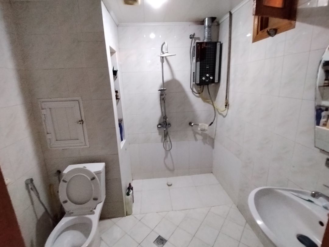 İcarəyə verilir 2 otaqlı köhnə tikili 65 m² — Mənzil, Bakı (7)