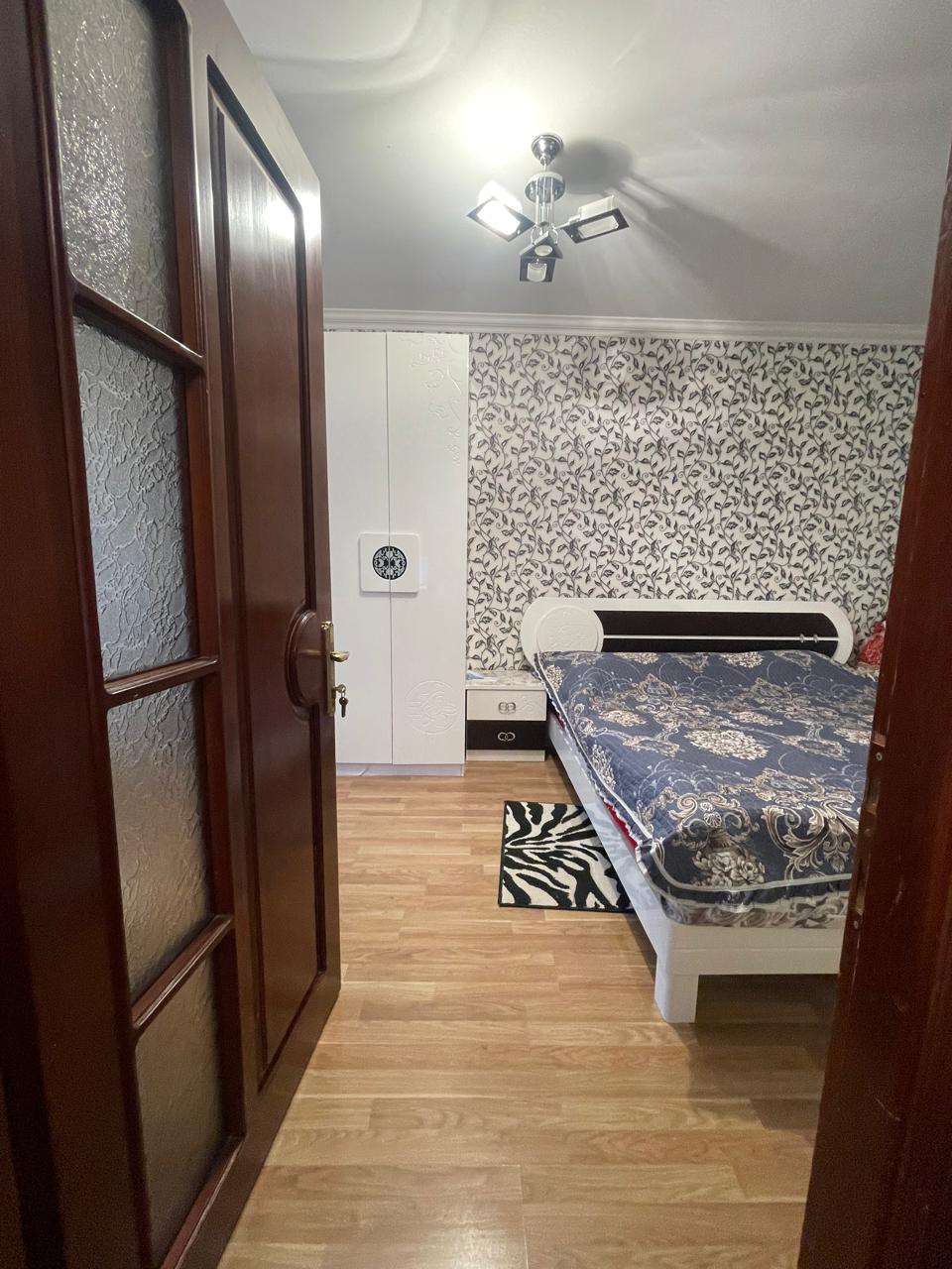 Satış: 4 otaqlı Köhnə tikili, 100 m², Nizami rayonu — Mənzil, Bakı (7)