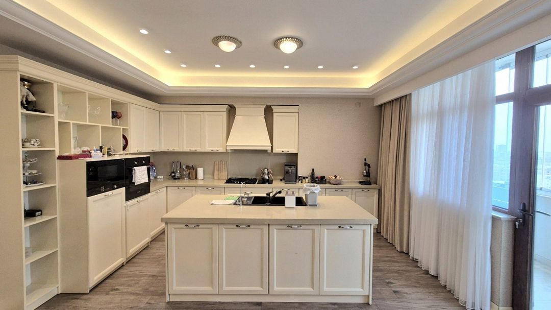 Satılır 4 otaqlı yeni tikili 225 m² — Mənzil, Bakı (4)