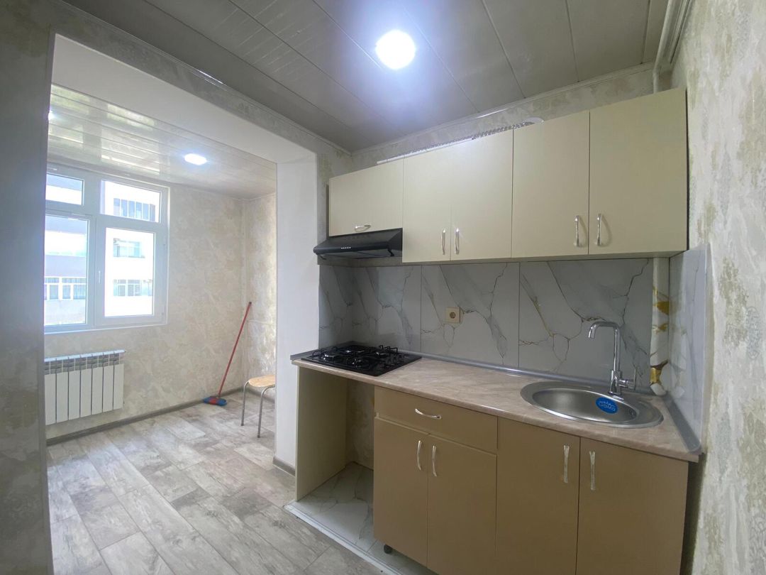 Satılır 2 otaqlı köhnə tikili 67 m² — Mənzil, Bakı (11)