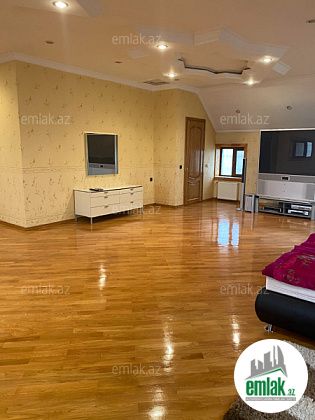 Satılır 8 otaqlı 350 m² villa Bakıxanov — Ev, villa (3)