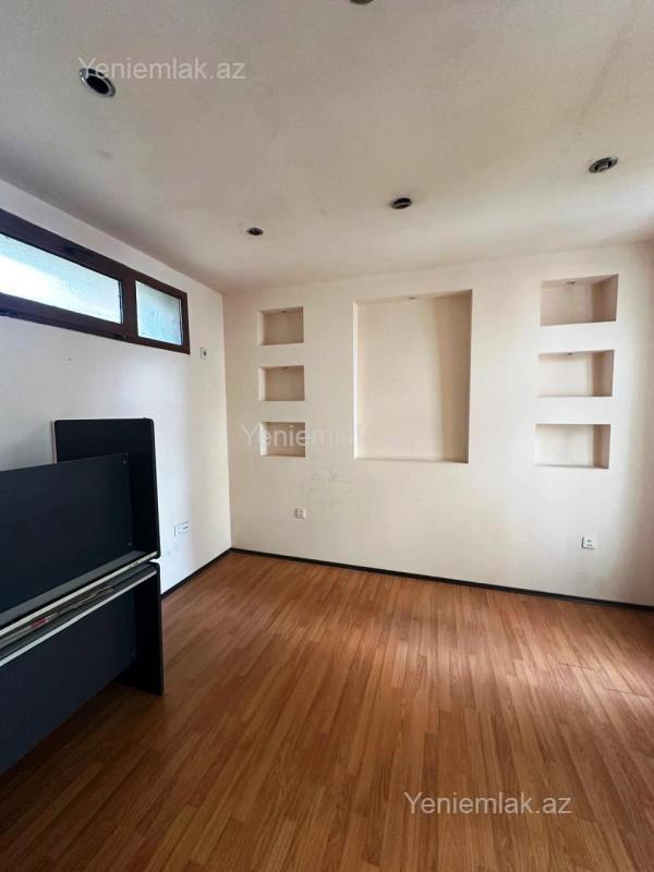 Satılır 3 otaqlı Bina evi menzil (Köhnə tikili), 80 m², Yasamal rayonu — Mənzil, Bakı (4)