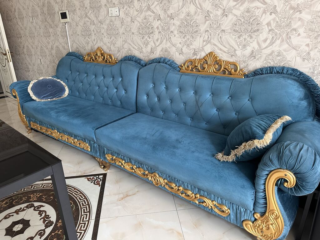 Divan, İşlənmiş, Açılmayan, Bazasız, Vеlur parça, Çatdırılma yoxdur — Divanlər, Bakı (2)