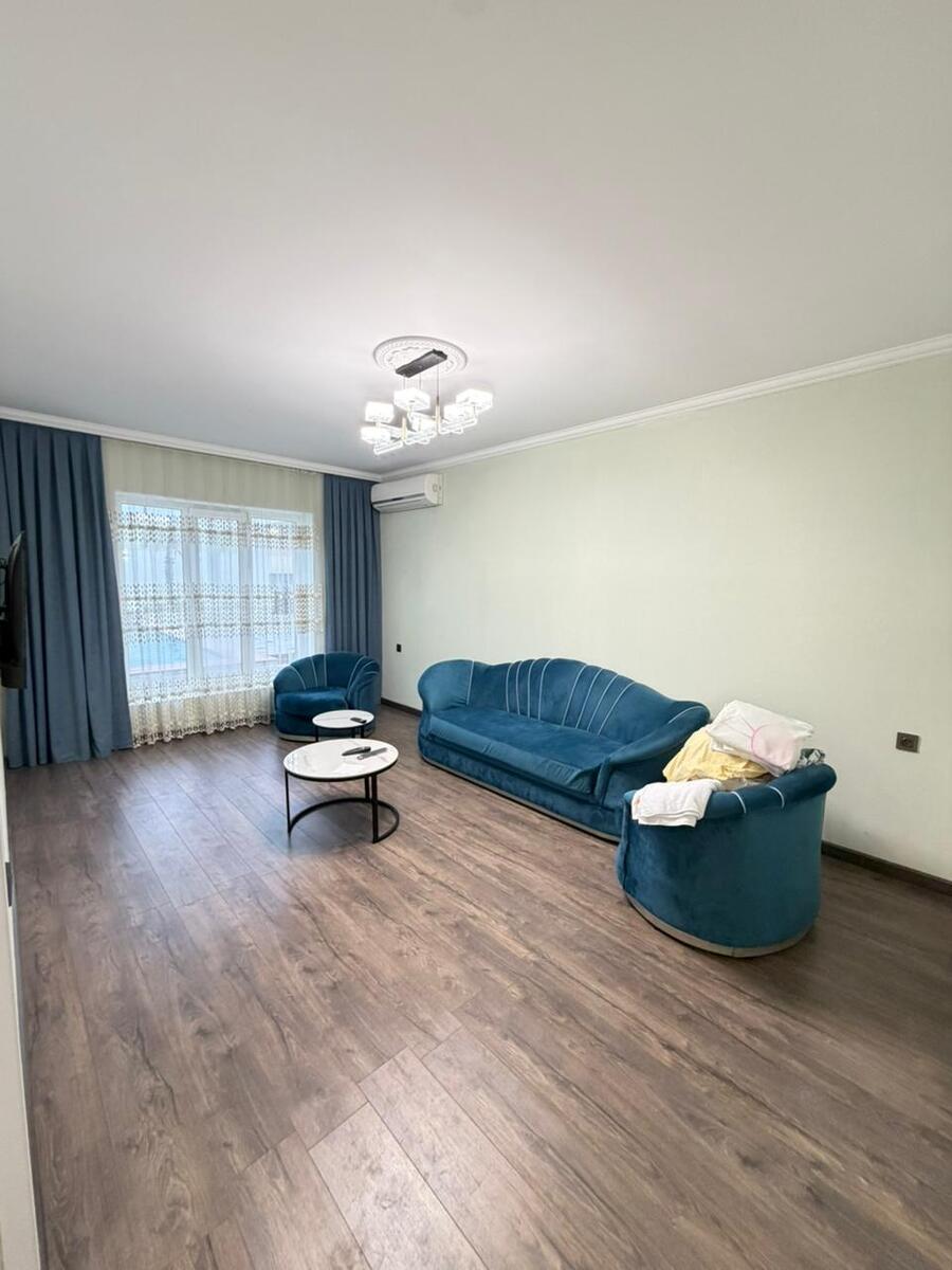 Satılır 7 otaqlı həyət evi/bağ evi 250 m² — Ev, villa, Bakı (5)
