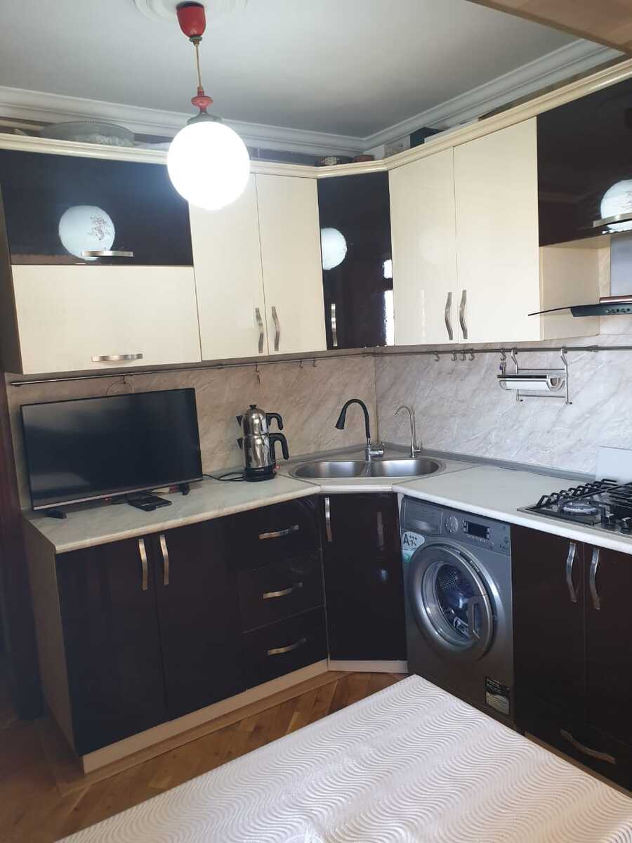 Satılır 3 otaqlı köhnə tikili 88 m² — Mənzil, Bakı (11)