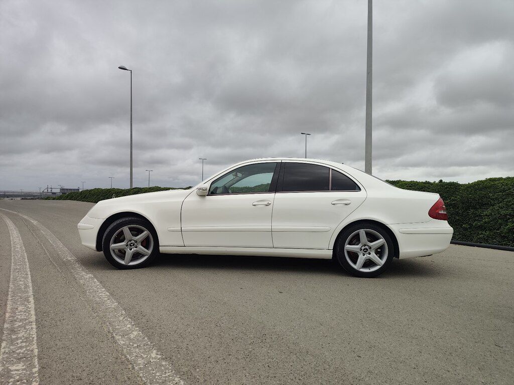 Mercedes E 200, 1.8 L, 2003 il, 221 000 km 99-MR-749 — Avtomobillər, Bakı (2)