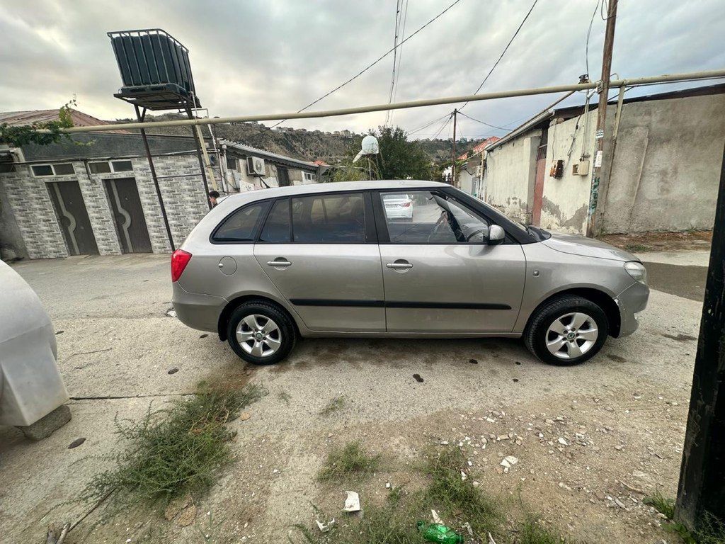 Skoda Fabia, 1.6 L, 2012 il, 300 000 km — Avtomobillər, Bakı (5)