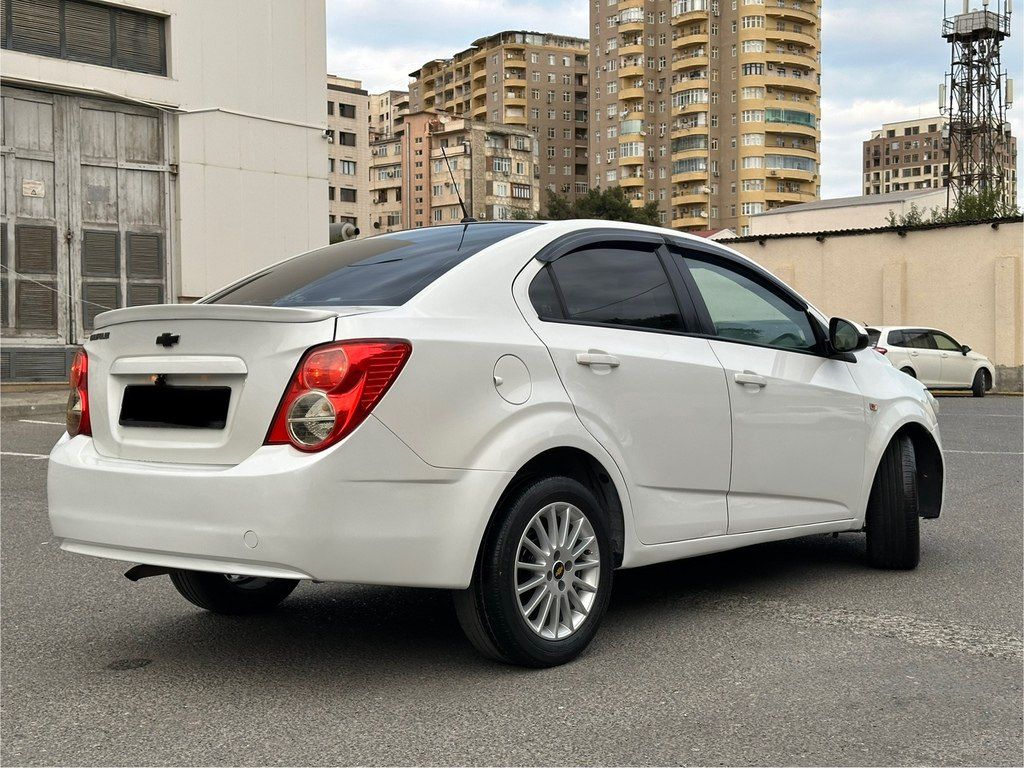 Chevrolet Aveo, 1.4 L, 2014 il, 274 000 km — Avtomobillər, Bakı (9)