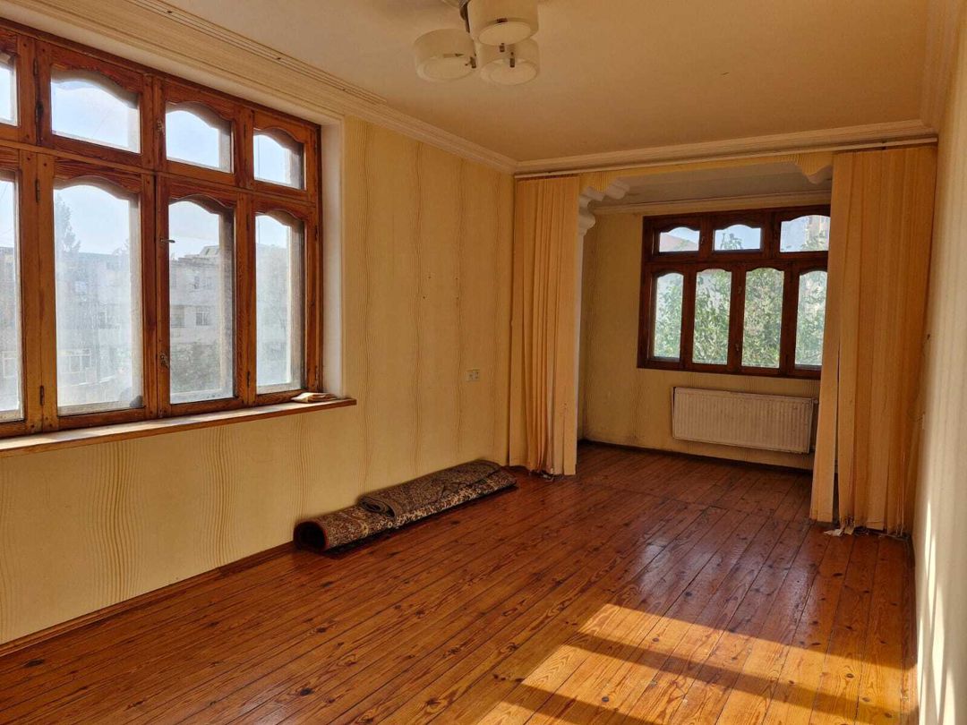 Satılır 2 otaqlı köhnə tikili 45 m² — Mənzil, Bakı (9)
