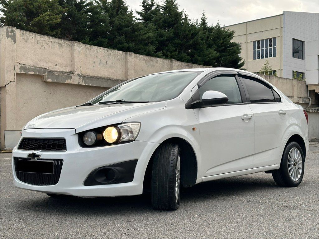 Chevrolet Aveo, 1.4 L, 2014 il, 274 000 km — Avtomobillər, Bakı (8)