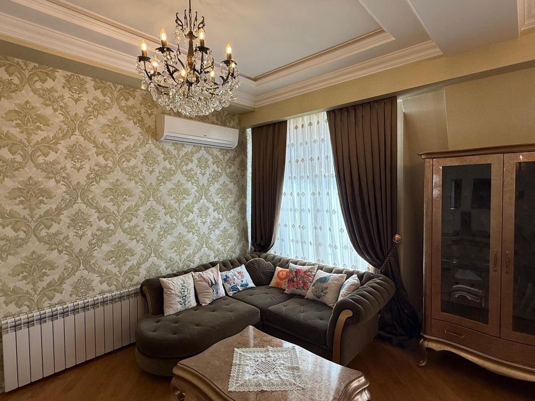 İcarəyə verilir 5 otaqlı yeni tikili 210 m² — Mənzil, Bakı (6)