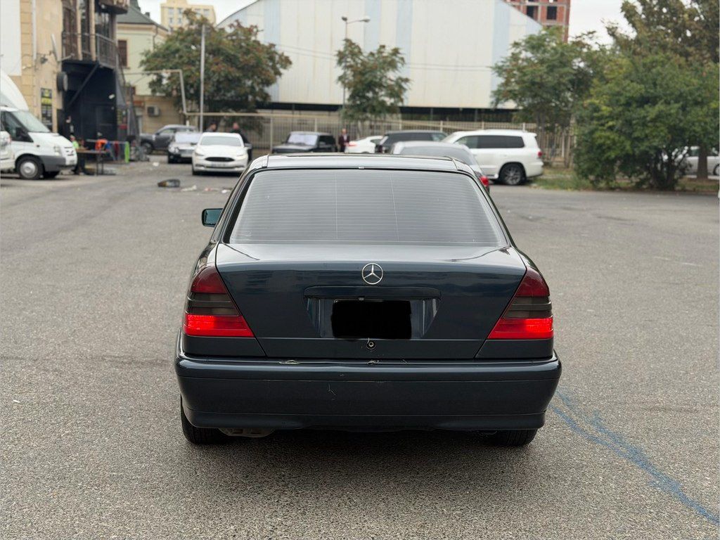 Mercedes C 200, 2.0 L, 2000 il, 410 000 km — Avtomobillər, Bakı (6)