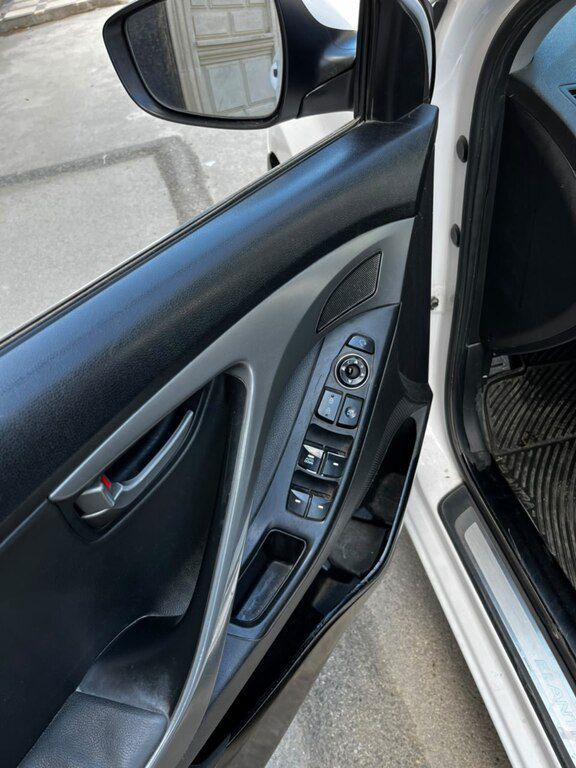 Hyundai Elantra, 1.8 L, 2014 il, 330 000 km 90-UL-587 — Avtomobillər, Bakı (5)