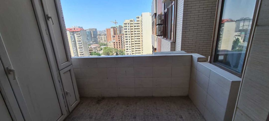 İcarəyə verilir 4 otaqlı yeni tikili 201 m² — Mənzil, Bakı (8)