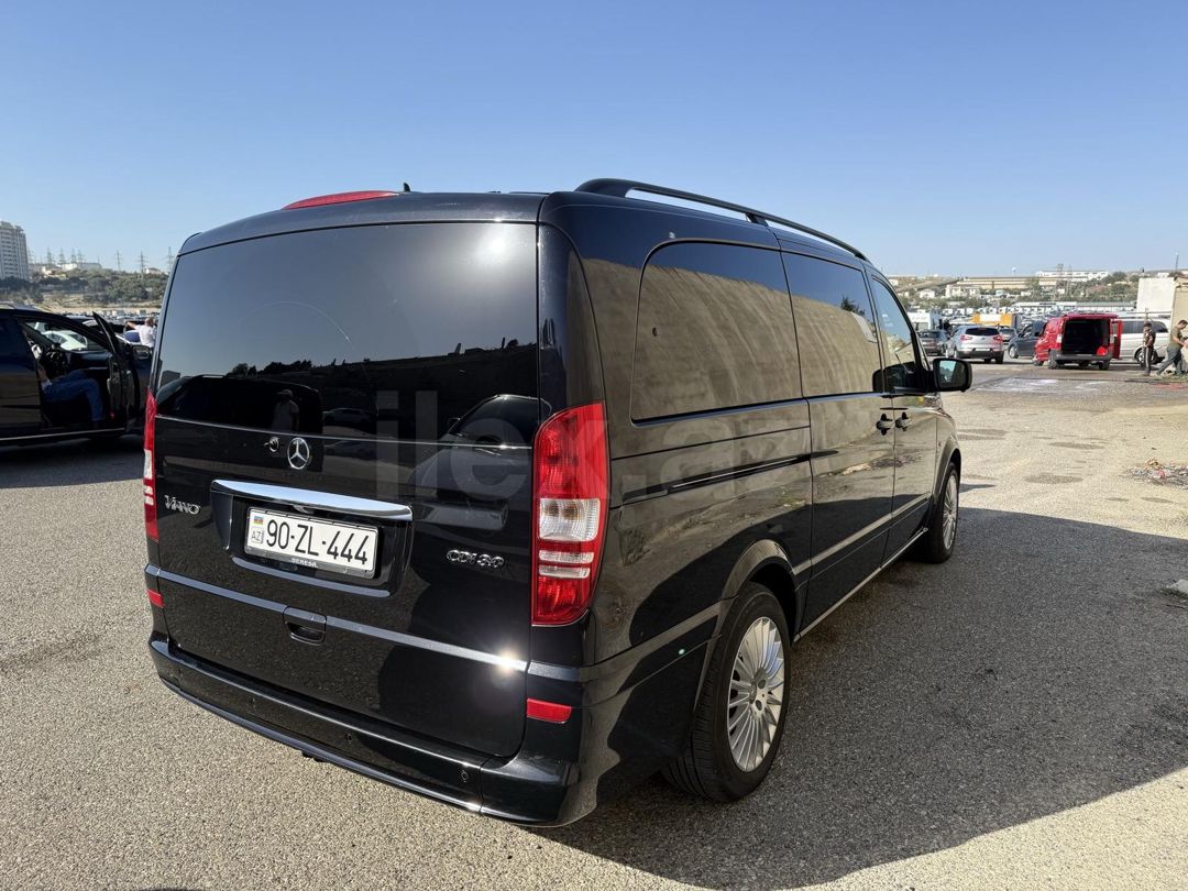 2013 Mercedes-Benz Viano, 3.0 L, 2013, 300,000 km 90-ZL-444 — Avtomobillər, Bakı (3)
