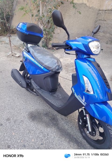 Məhsul: Şəhər üçün rahat Motosiklet(moped) skuter + dəbilqə + telefon — Bakı