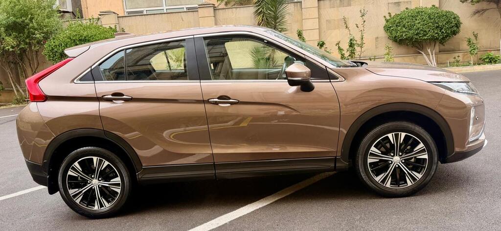 Mitsubishi Eclipse Cross, 2.0 L, 2019 il, 71 540 km — Avtomobillər, Bakı (4)