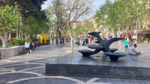 Satılır 3 otaqlı köhnə tikili 120 m² — Bakı