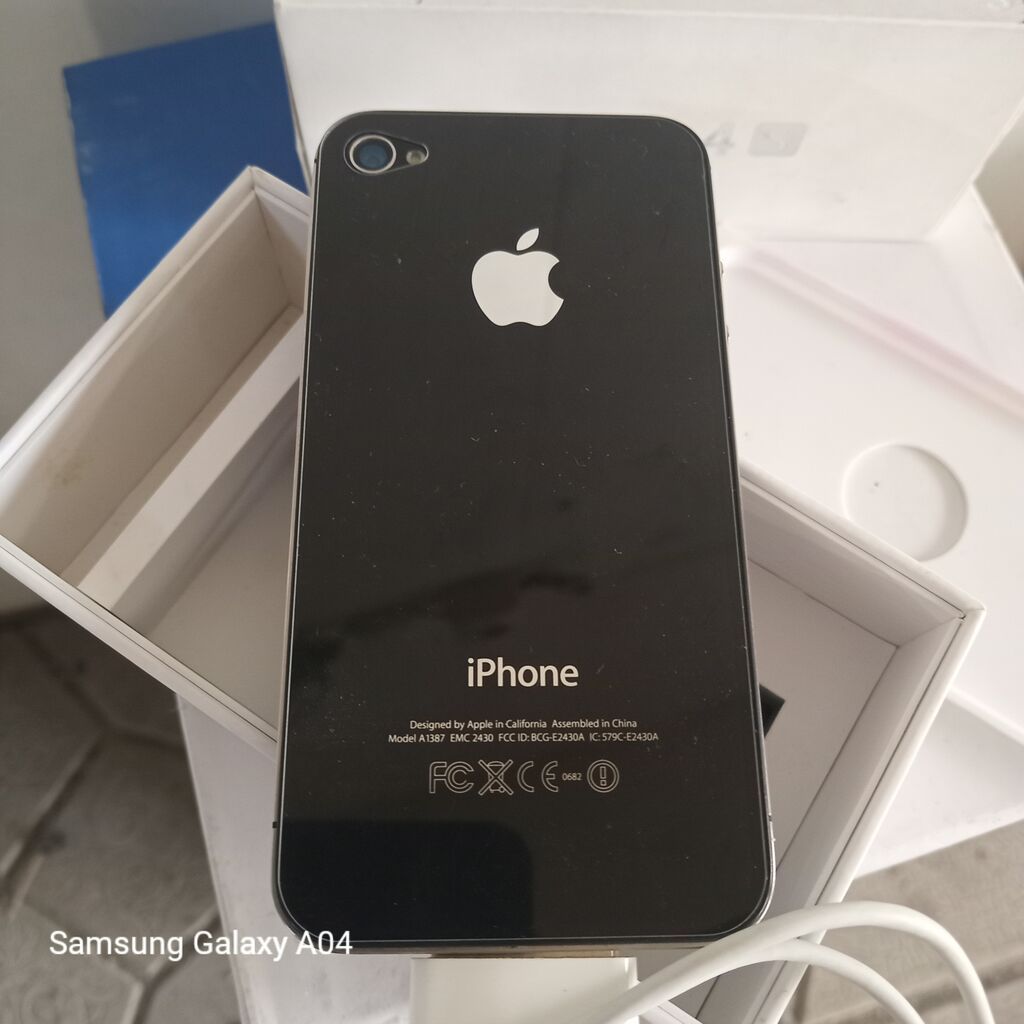 IPhone 4S, Qara — Apple iPhone, Bakı (4)