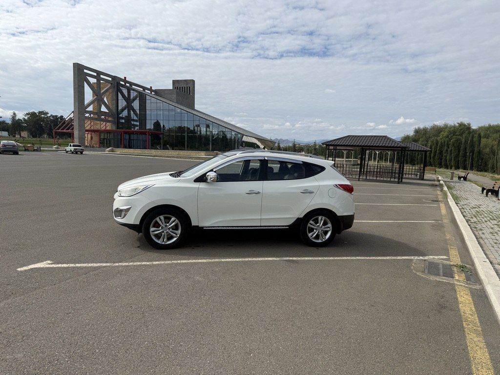 Hyundai ix35, 2.0 L, 2011 il, 200 000 km — Avtomobillər, Gəncə (8)