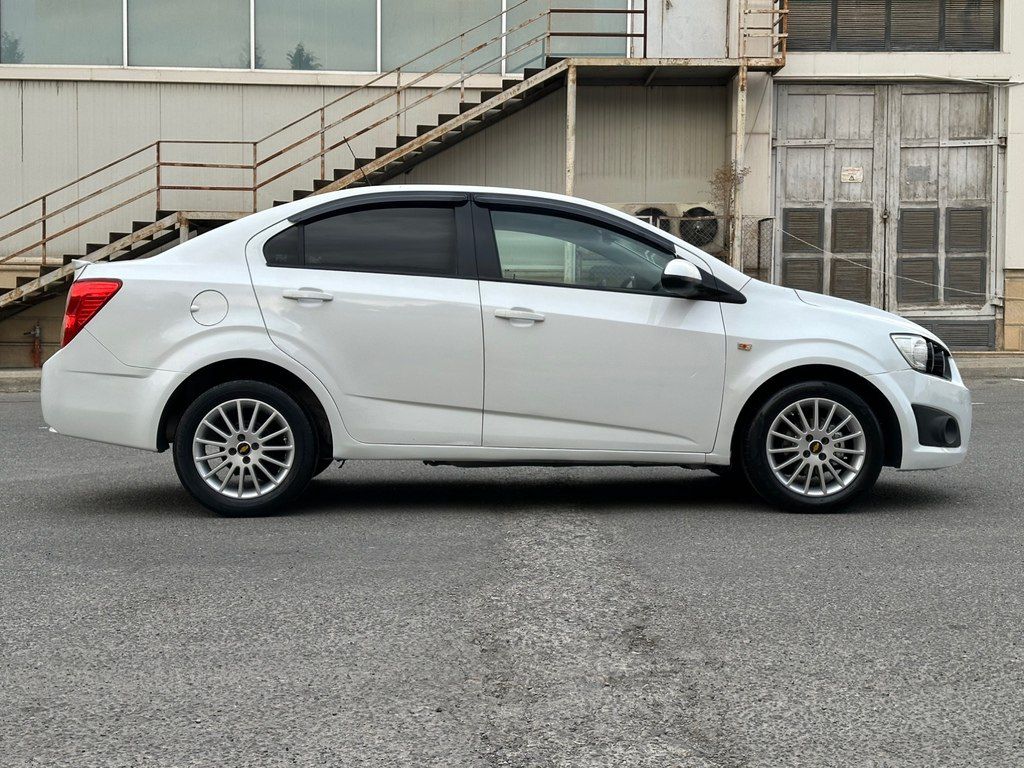 Chevrolet Aveo, 1.4 L, 2014 il, 274 000 km — Avtomobillər, Bakı (4)