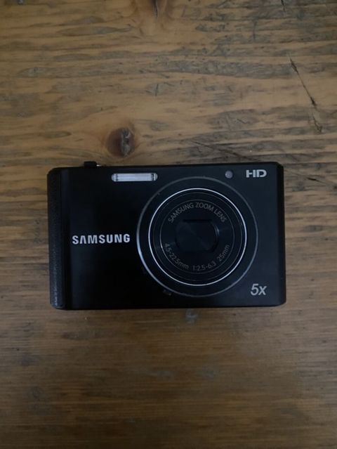 Samsung ST77 rəqəmsal fotokamera - Kompakt gövdə, qara rəng - 5x — Masazır