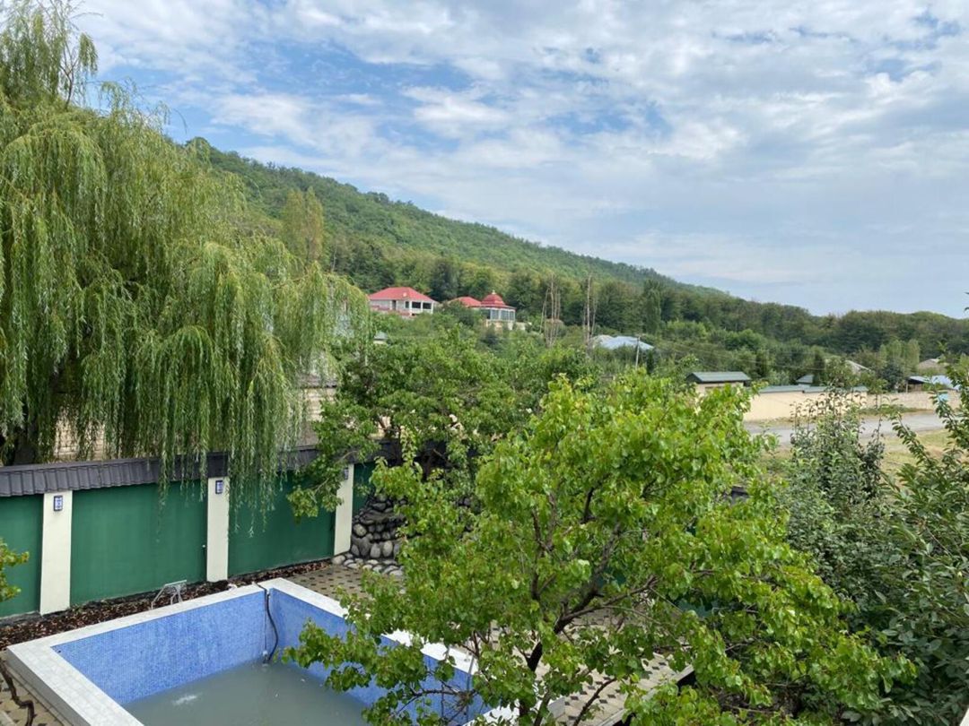 İcarəyə verilir 4 otaqlı həyət evi/bağ evi 200 m² — Ev, villa, Quba (10)