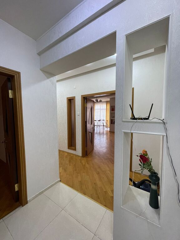 İcarəyə verilir 3 otaqlı yeni tikili 150 m² — Mənzil, Bakı (9)