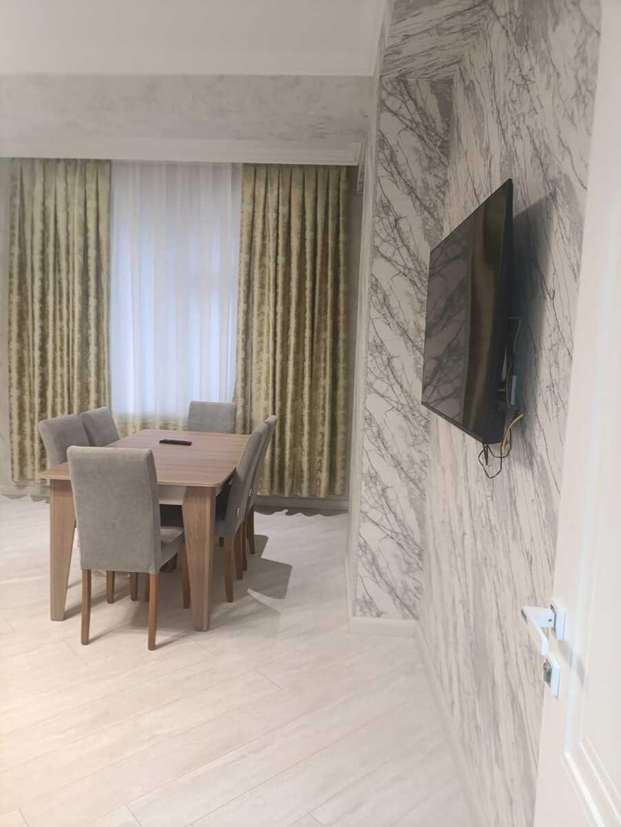 İcarəyə verilir 3 otaqlı yeni tikili 111 m² — Mənzil, Bakı (4)