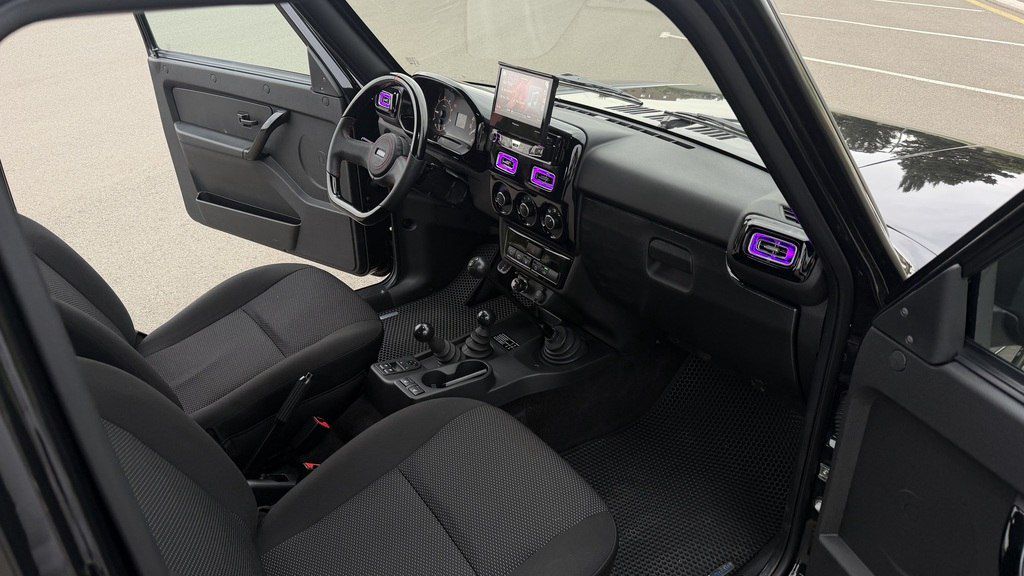 Lada (VAZ) Niva, 1.7 L, 2025 il, 11 700 km 20-FN-677 — Avtomobillər, Gəncə (12)