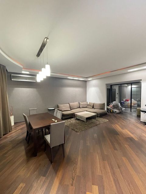 İcarəyə verilir 3 otaqlı yeni tikili 130 m² — Bakı