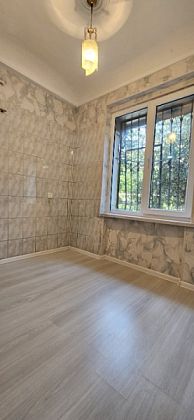Satılır 2 otaqlı 55 m² köhnə tikili Neftçilər metrosu — Mənzil (5)