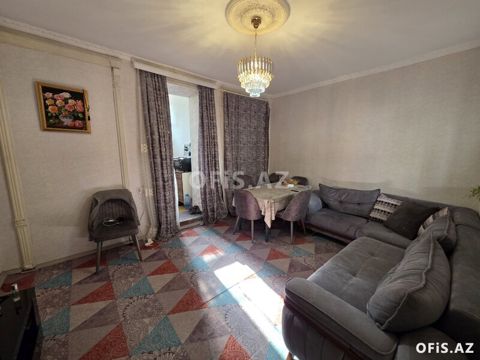Köhnə tikili Satılır Nəsimi r., 28 May m., 2 otaq, 35 m² — Bakı