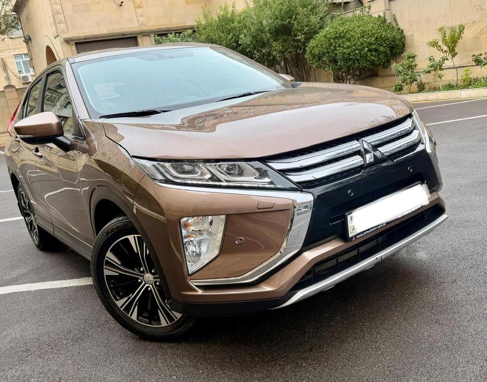 Mitsubishi Eclipse Cross, 2.0 L, 2019 il, 71 540 km — Avtomobillər, Bakı (8)