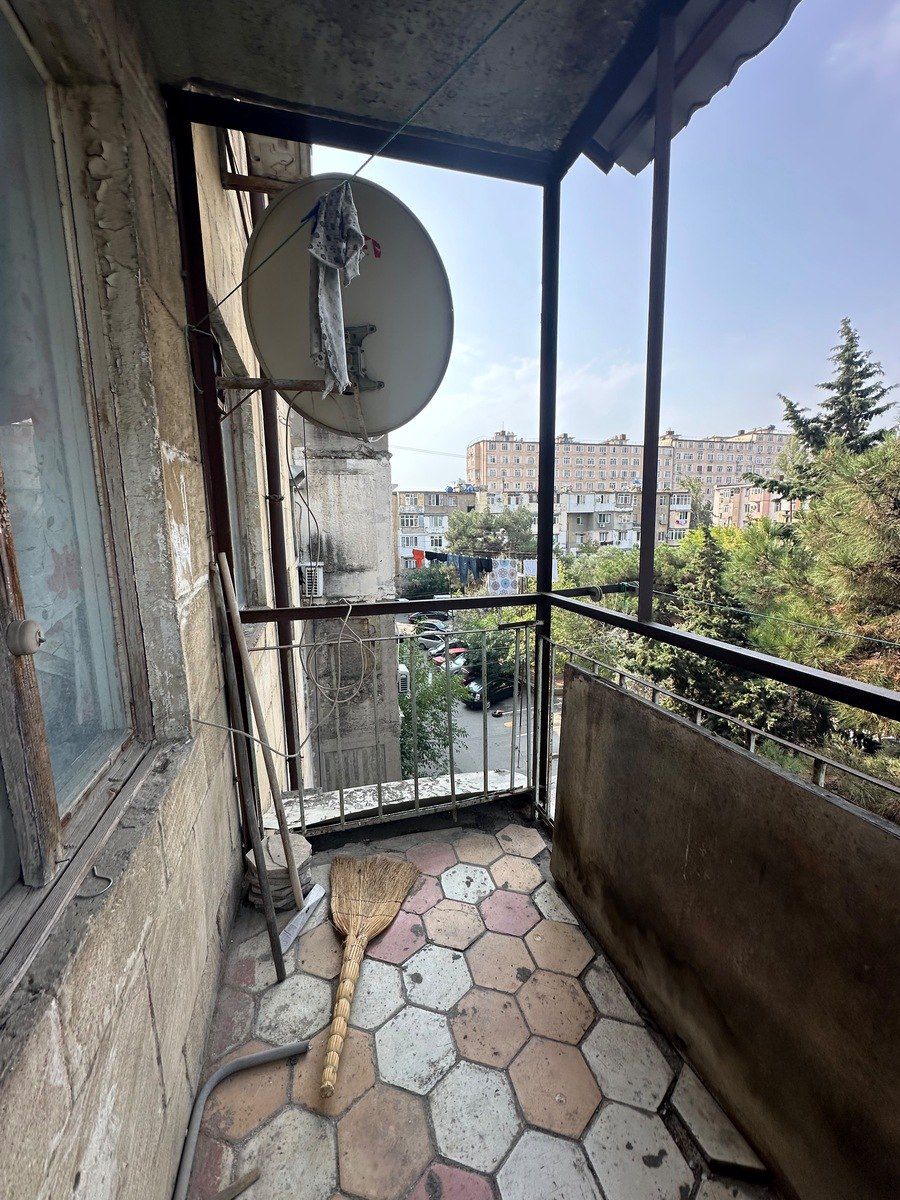 Satılır 2 otaqlı köhnə tikili 55 m² — Mənzil, Bakı (3)