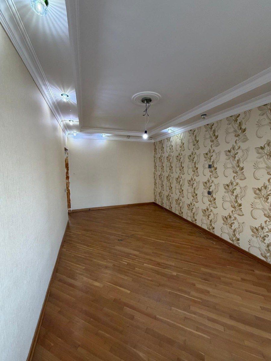 Satılır 3 otaqlı köhnə tikili 73 m² — Mənzil, Bakı (10)