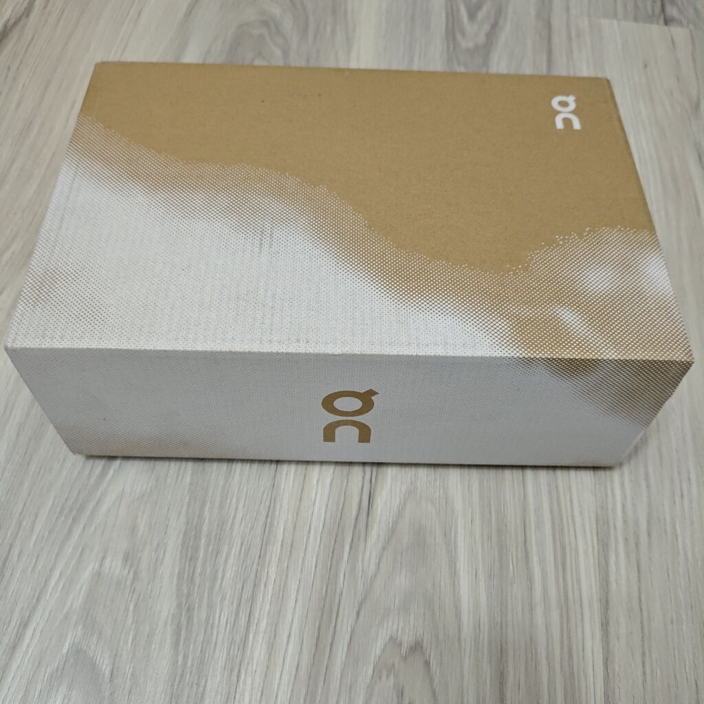 OnRunner Cloudrunner swiss engineering OnRunner Cloudrunner Şəkildəki — Krossovkalar, Bakı (8)
